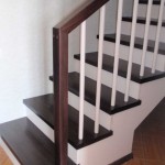 Деревянная лестница из массива